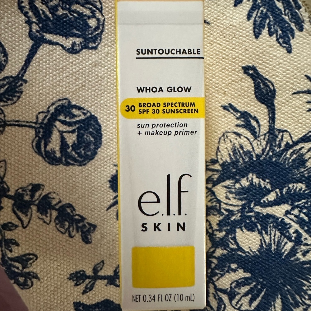ELF SKIN SUNTOUCHABLE! SPF 30 Sun Protection & PRIMER. SHEER PEACH SHIMMER